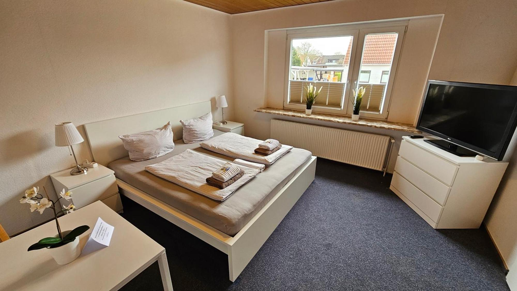 Hotel Dorfkrug Buesum - Guenstige Altbauzimmer Am Oland Rum bild